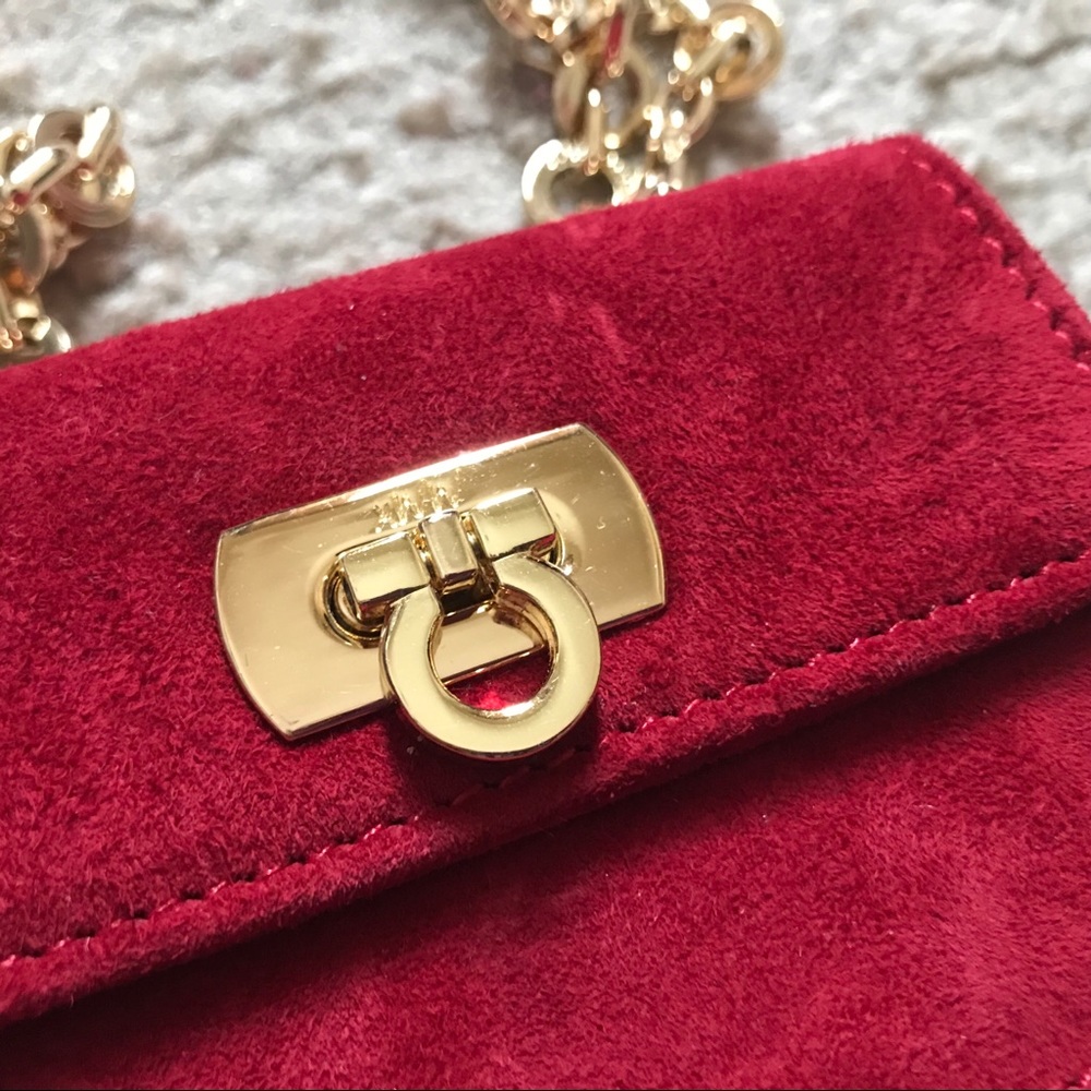Red suede lipstick bag - Picture 4 of 5